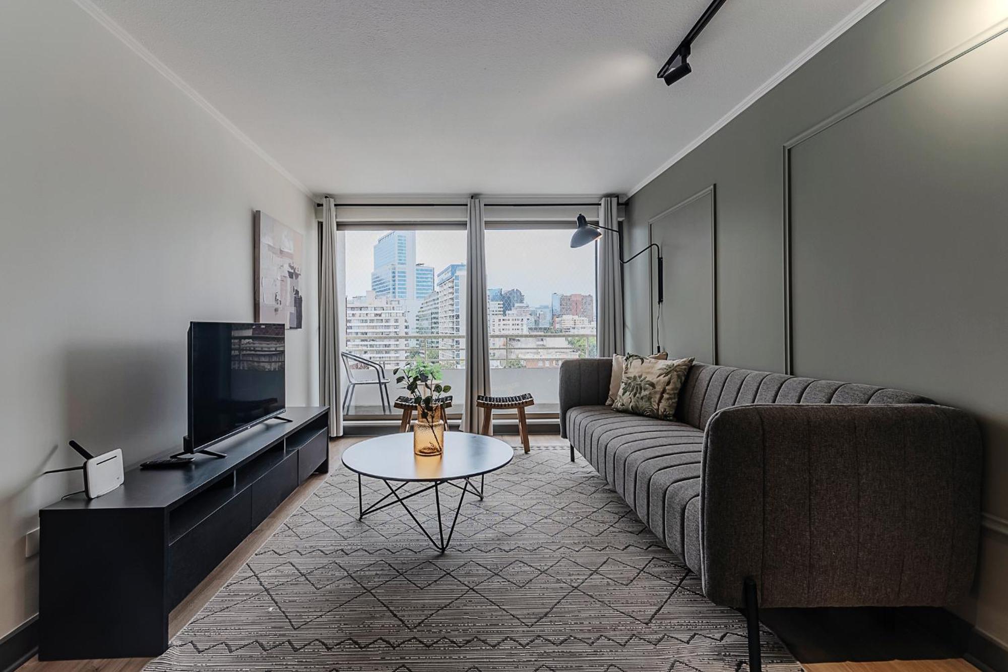 Apartamento Departamento Familiar Con Terraza En Providencia